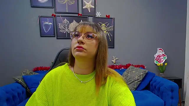 Snapshot of Katewalker_ chatting on December 18, 6:03 pm Katewalker online show from December 18, 6:03 pm