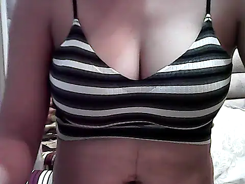 Snapshot of pregnantgirl_pornhub chatting on October 11, 9:13 pm pregnantgirl pornhub online show from October 11, 9:13 pm