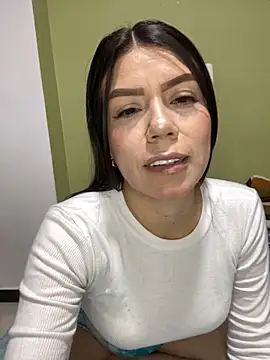 martina contreras online show from March 7, 5:08 am