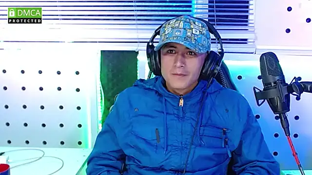 Darko0717 online show from October 19, 12:11 am