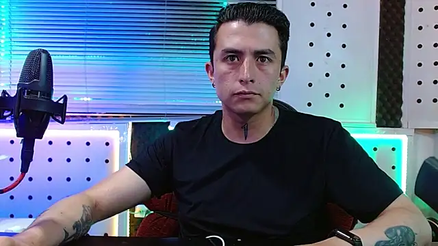 Darko0717 online show from April 9, 1:16 am