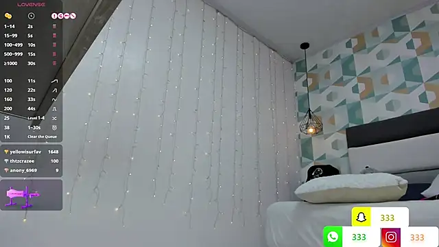 LIA ROUX1 online show from February 12, 8:59 am