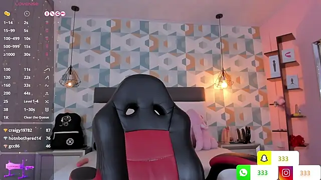 LIA ROUX1 online show from March 10, 8:59 am