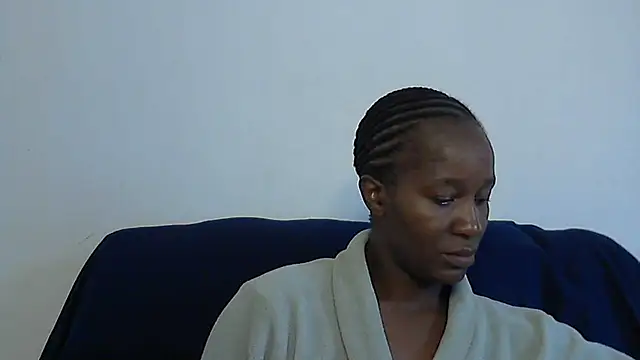 sluttylaura21 online show from March 21, 8:06 am