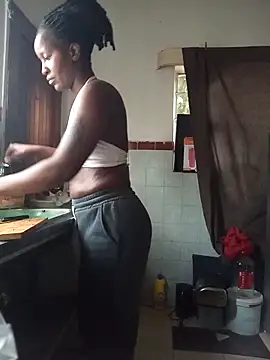 sluttylaura21 online show from March 26, 12:44 pm