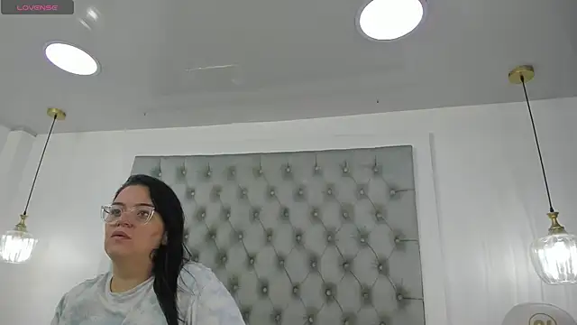 anette cooper online show from September 10, 3:39 am