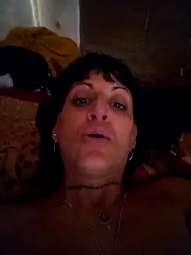 estefyzapata online show from October 14, 8:09 pm