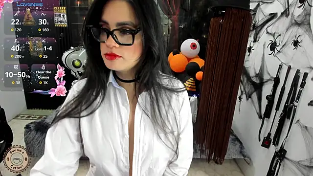 criss 21  online show from November 5, 7:58 pm