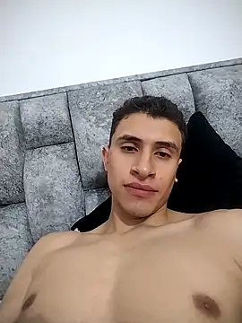 ospina0420 online show from February 5, 3:49 pm