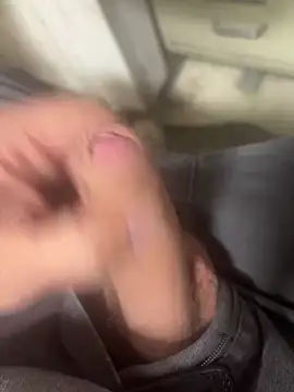 tank32s online show from March 15, 9:16 pm