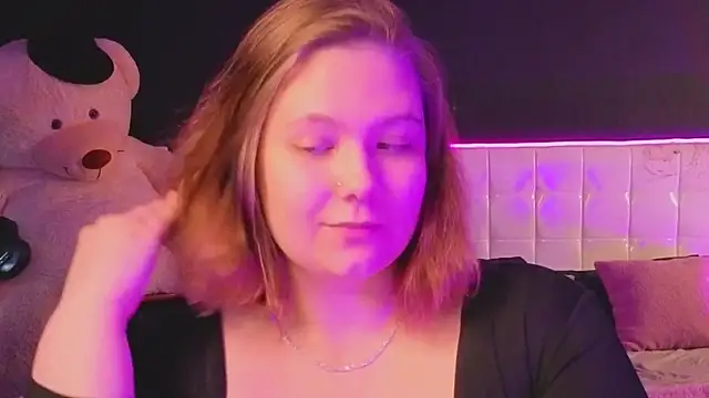 Snapshot of DjennaPalme chatting on November 26, 1:56 pm DjennaPalme online show from November 26, 1:56 pm