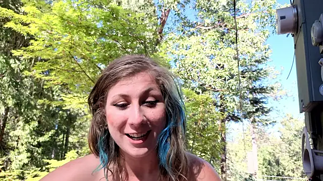 shy college girl online show from March 23, 10:36 pm