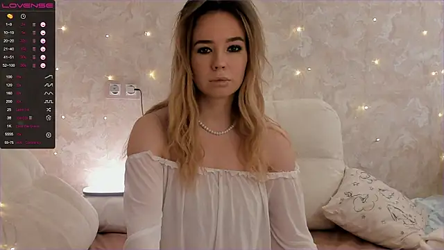 EvaSileZ online show from October 18, 10:05 am