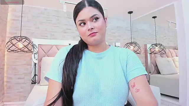 im mou  online show from February 12, 12:33 pm