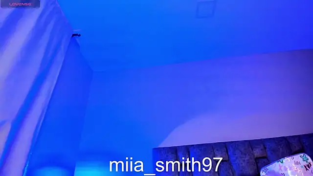 Snapshot of miia-smith97 chatting on October 7, 9:34 pm miia-smith97 online show from October 7, 9:34 pm