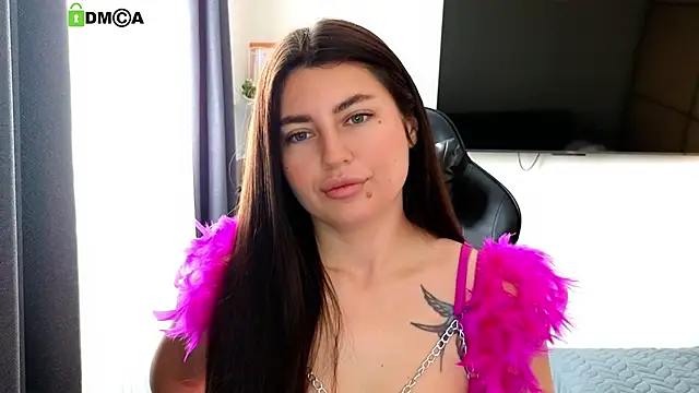 Snapshot of gracedorce chatting on May 6, 2:40 am gracedorce online show from May 6, 2:40 am