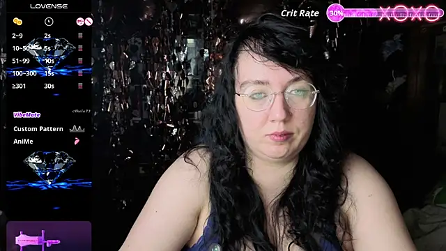 Snapshot of LeonaHarrison chatting on May 3, 10:16 pm LeonaHarrison online show from May 3, 10:16 pm