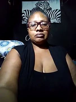 Snapshot of YELLOW_BONE chatting on December 5, 7:49 pm YELLOW BONE online show from December 5, 7:49 pm