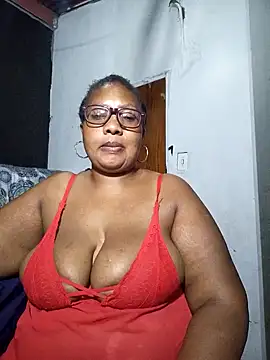 Snapshot of YELLOW_BONE chatting on January 23, 8:24 pm YELLOW BONE online show from January 23, 8:24 pm