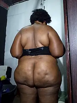 Snapshot of YELLOW_BONE chatting on January 27, 10:38 pm YELLOW BONE online show from January 27, 10:38 pm
