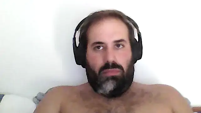 Snapshot of The_Masterxxx14 chatting on July 15, 2:11 pm The Masterxxx14 online show from July 15, 2:11 pm
