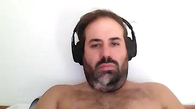 Snapshot of The_Masterxxx14 chatting on July 26, 8:21 am The Masterxxx14 online show from July 26, 8:21 am
