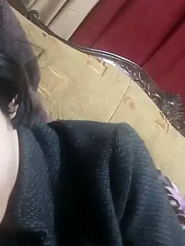 Snapshot of xxmoxxx chatting on December 22, 2:17 am xxmoxxx online show from December 22, 2:17 am