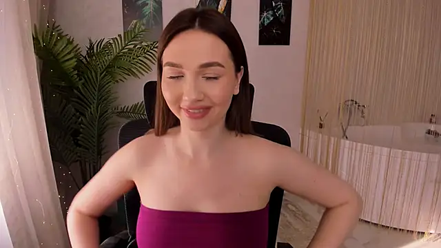 GracefulLook online show from February 24, 6:49 am