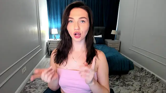 GracefulLook online show from September 14, 3:38 am