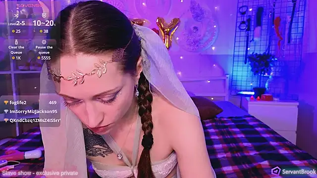 ServantBrook online show from February 8, 11:01 am