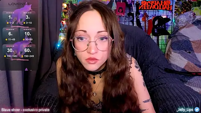 ServantBrook online show from November 4, 5:28 am