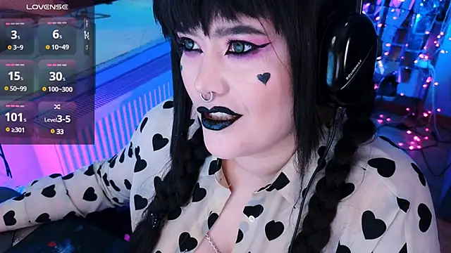 Snapshot of wickedxqueen chatting on February 24, 4:49 am wickedxqueen online show from February 24, 4:49 am