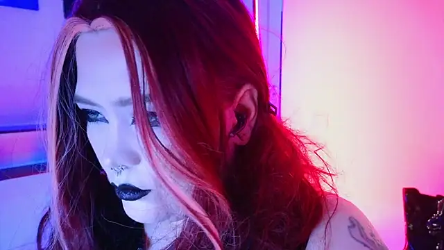 wickedxqueen online show from June 21, 9:17 pm