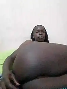 Snapshot of Deetish chatting on June 28, 5:13 am Deetish online show from June 28, 5:13 am