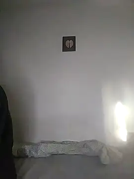 Snapshot of Bury0117 chatting on October 5, 7:28 am Bury0117 online show from October 5, 7:28 am