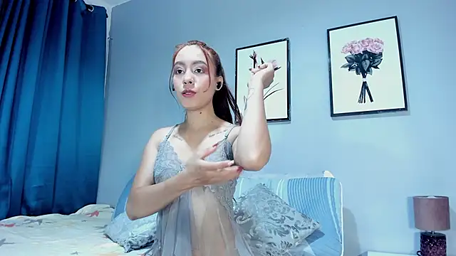 Estrella Duran online show from March 15, 3:18 pm