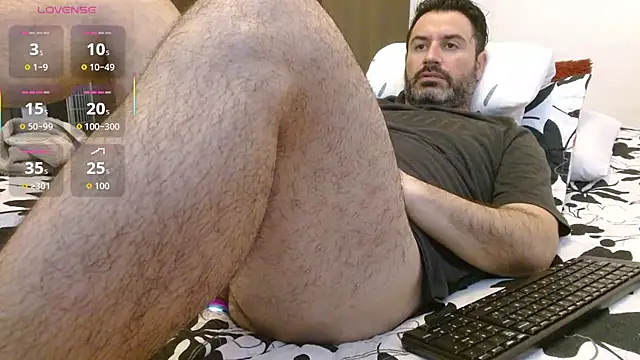 Snapshot of rodrher81 chatting on October 5, 3:32 pm rodrher81 online show from October 5, 3:32 pm