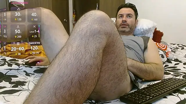 Snapshot of rodrher81 chatting on October 9, 3:21 pm rodrher81 online show from October 9, 3:21 pm
