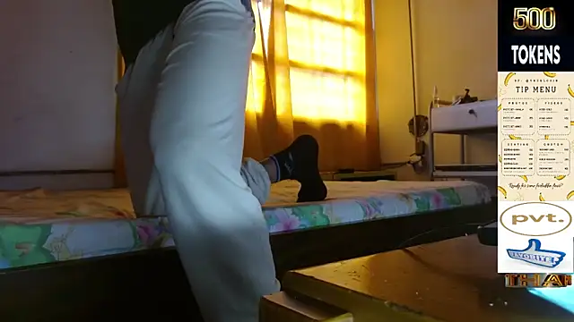 JohanyLatino online show from April 20, 8:54 pm