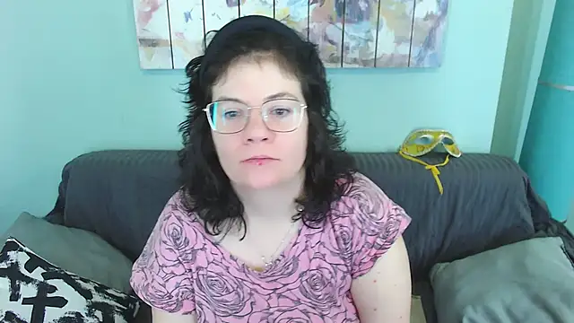 EverlyRays online show from February 7, 4:06 am