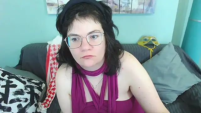 EverlyRays online show from February 10, 10:09 am