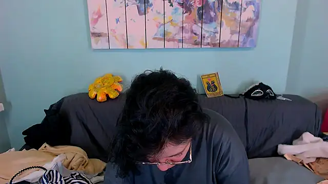 EverlyRays online show from March 13, 4:24 pm