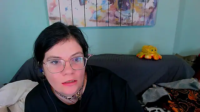 EverlyRays online show from April 18, 7:58 pm