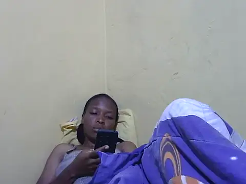 Smillie prety online show from October 17, 5:54 am