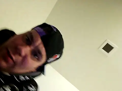 Snapshot of ACABFTP chatting on October 3, 9:56 pm ACABFTP online show from October 3, 9:56 pm