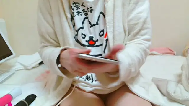 liliyRiSAcha-n online show from January 23, 7:29 pm