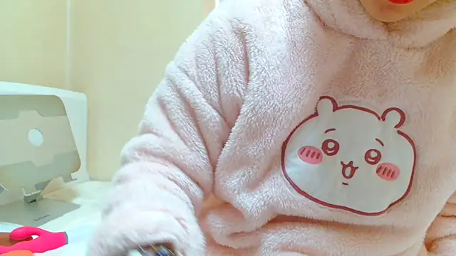 liliyRiSAcha-n online show from February 14, 4:47 am