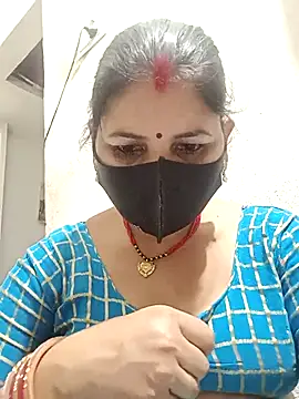 Snapshot of Riyaa-Devi chatting on February 28, 5:59 pm Riyaa-Devi online show from February 28, 5:59 pm