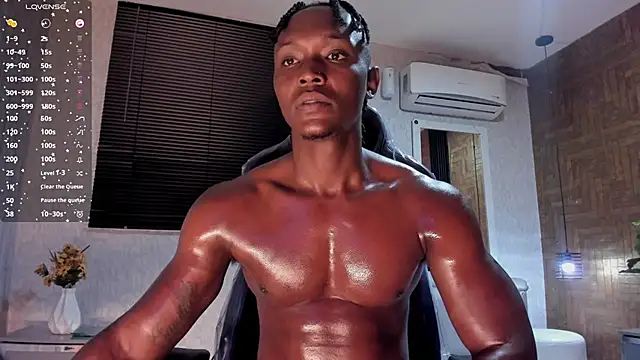 Snapshot of DannSmmith chatting on September 29, 6:40 am DannSmmith online show from September 29, 6:40 am