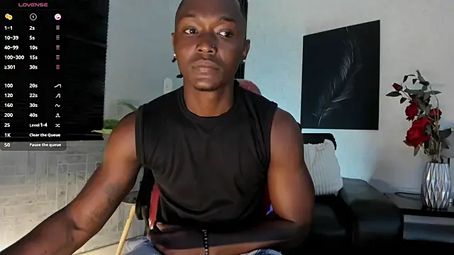 DannSmmith online show from February 24, 4:32 am